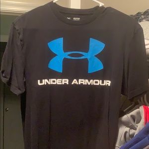 Under armour t shirt